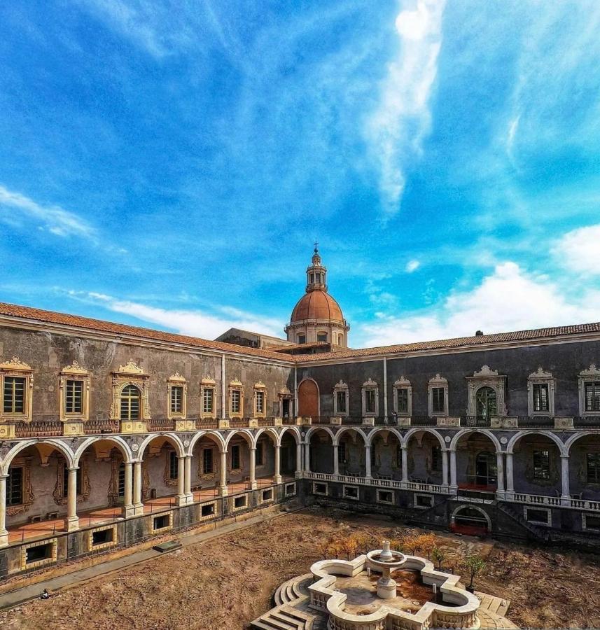 Central House Catania Historic Center Eksteriør bilde